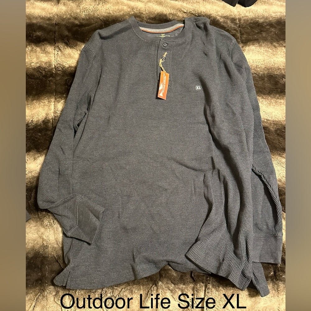 Men's Gray Henley Shirt
